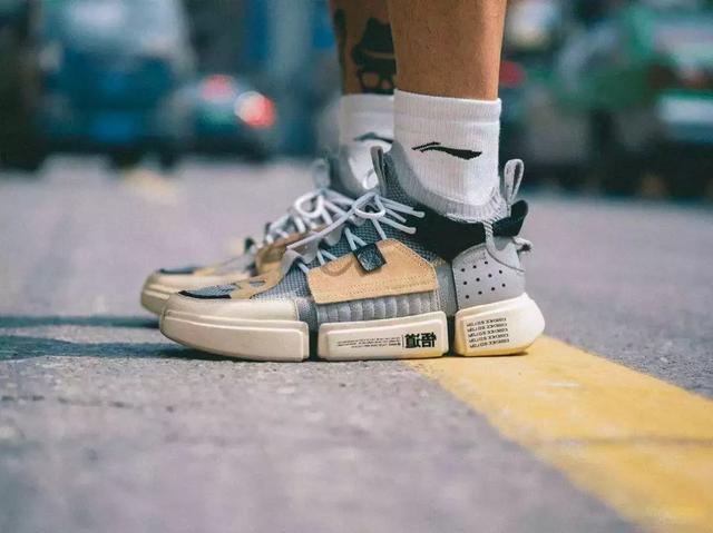 反伍是什么意思，李宁反伍系列（安踏外场实战篮球鞋曝光）