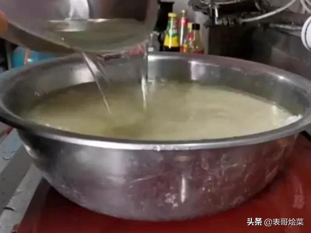 广西老家端午节的特色粽子，广西人爱吃大“粽子”