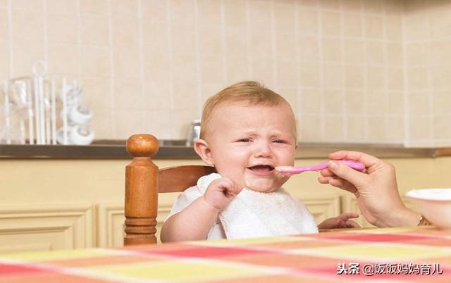 六个月宝宝辅食食谱，四到六个月宝宝辅食食谱（适合6个月宝宝吃的辅食食谱）