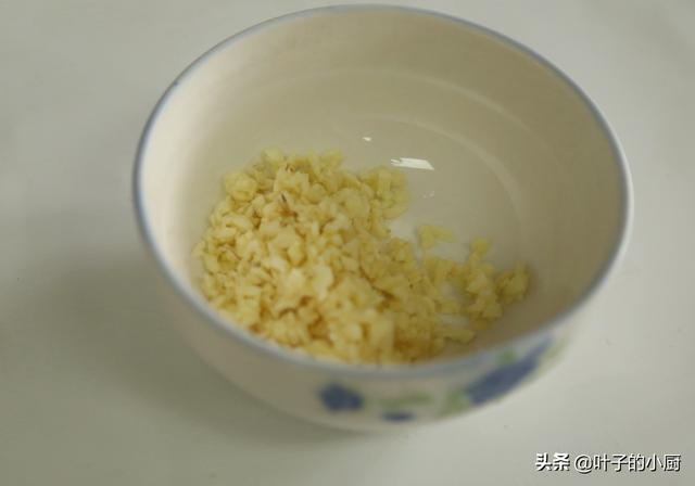 魔芋豆腐能凉拌吗，魔芋豆腐怎样凉拌好吃（几乎“0卡”的食材）