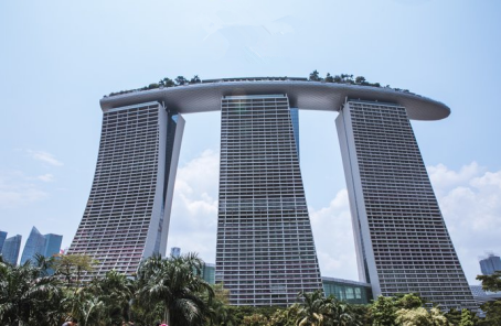 新加坡旅游多少钱(如何移民新加坡)