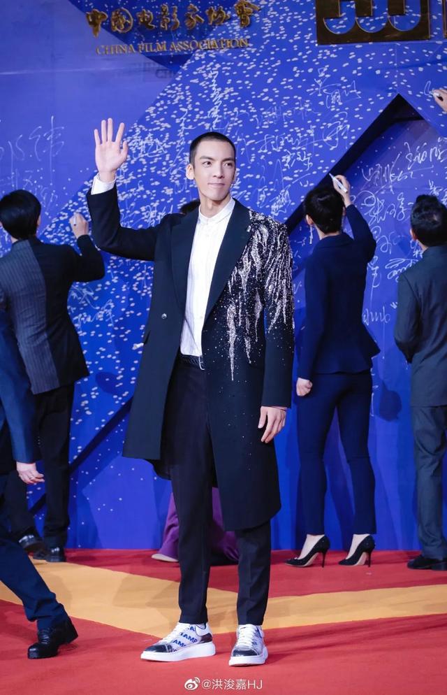 破冰行动里的香港演员，破冰行动里的香港演员是谁（福建春晚·人物丨他是青年演员里“破冰而出”的黑马——洪浚嘉）