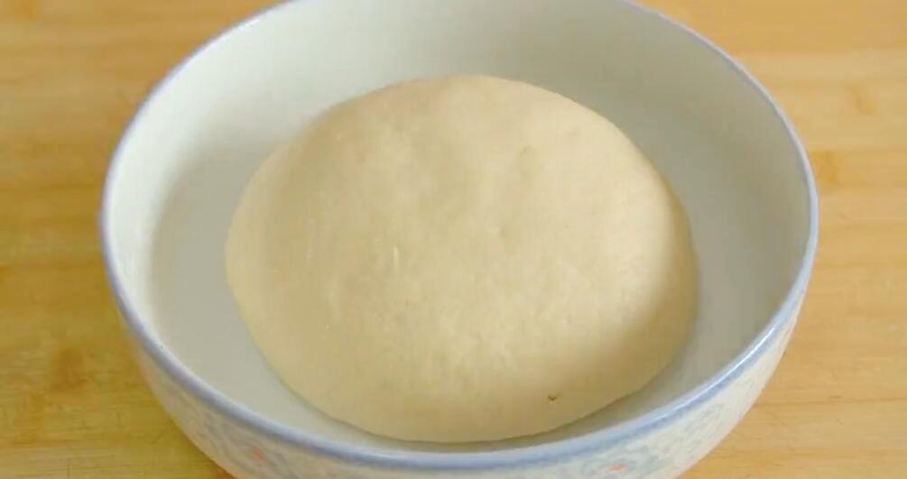 圖片[3]-【雪梨雞蛋餅】做法步驟圖 孩子特別喜歡吃 出鍋瞬間被搶光-起舞食譜網(wǎng)