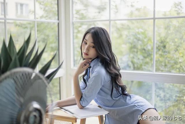 中年男人只对一种女人着迷，中年男人对哪种女人着迷（男人最容易对这样的女人“着迷”）