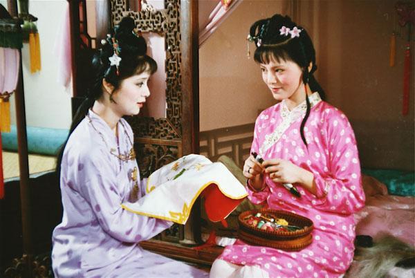 红楼梦袭人的结局，红楼梦：袭人的真实结局（曹雪芹在第五回就给了答案）