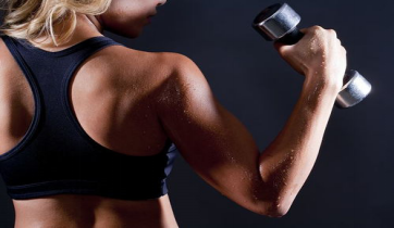 教你几组常用热身运动方法，运动前的热身方法10个动作（运动前不得不知的几个热身技巧）