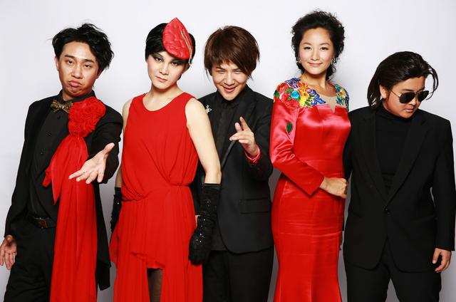 百变大咖秀 she，大张伟小s节目哪一期（阔别7年《百变大咖秀》回来了）