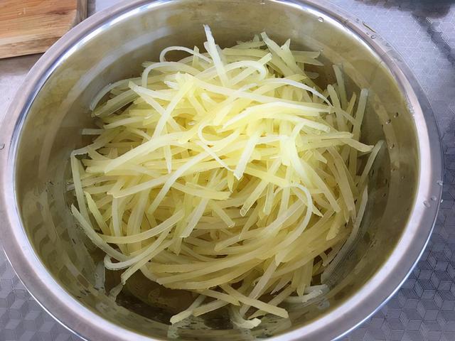 土豆有几种吃法，土豆的小吃做法大全（分享土豆的8种做法）