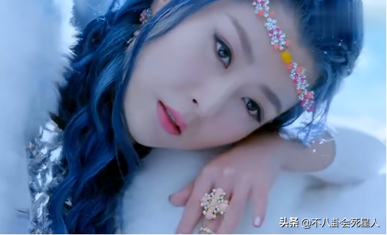 美人鱼演员名单，美人鱼演员表（什么叫媚而不俗的人鱼）