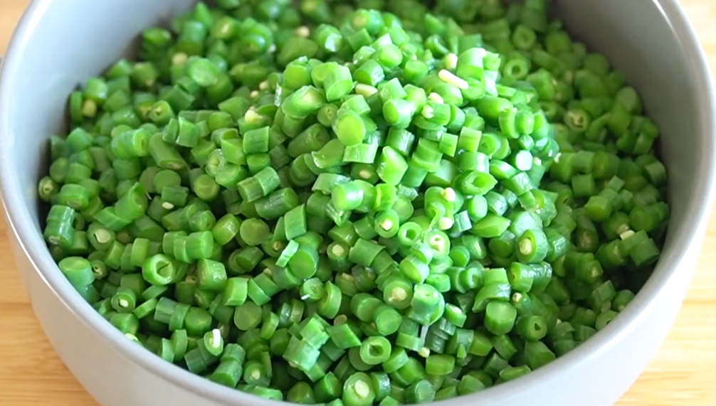 图片[3]-【豆角馅肉包子】做法步骤图 教你简单这样做 松软不塌陷-起舞食谱网