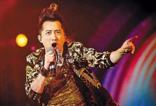 郭富城最经典歌曲20首，郭富城有什么好听的经典歌曲（郭富城唱跳3首歌显狼狈）