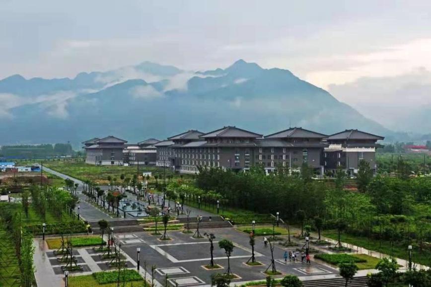 西安建筑科技大学校区（陕西超）