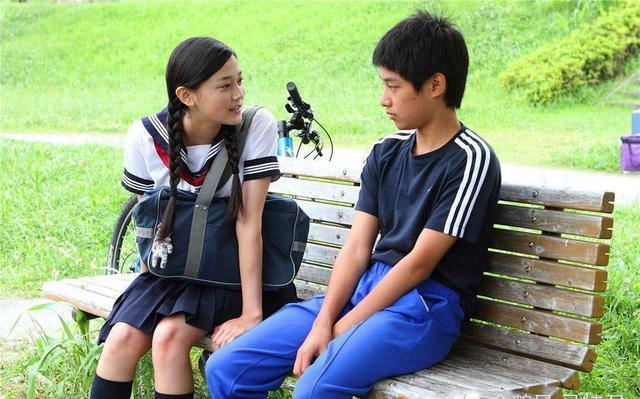 多少岁可以开房，情侣十六周岁可以开房吗（谁想到上高一就学会处对象）