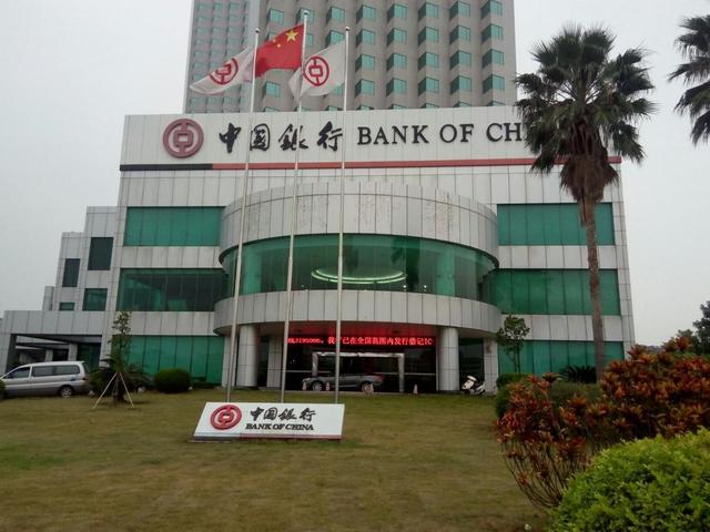 对贪官国际大追逃，浅析反腐败跨国追逃追赃的现状以及完善（靠老婆“假结假离”出国）