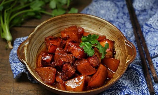 炖肉的家常做法，茄子炖肉的家常做法（大厨分享5个炖肉诀窍）