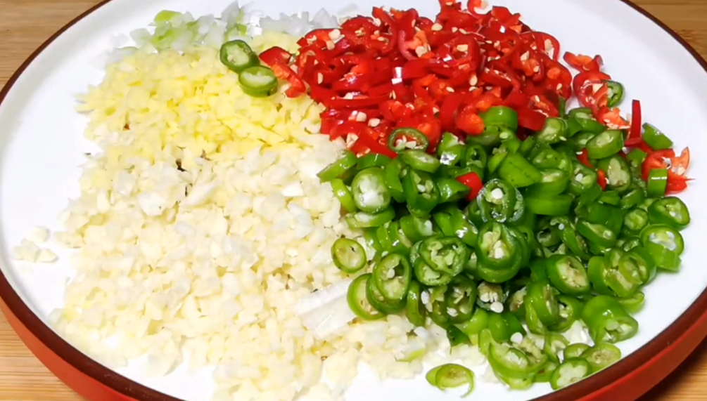 图片[3]-【鸡蛋酱】做法步骤图 拌面条夹馒头营养又美味 做一次3天不炒-起舞食谱网