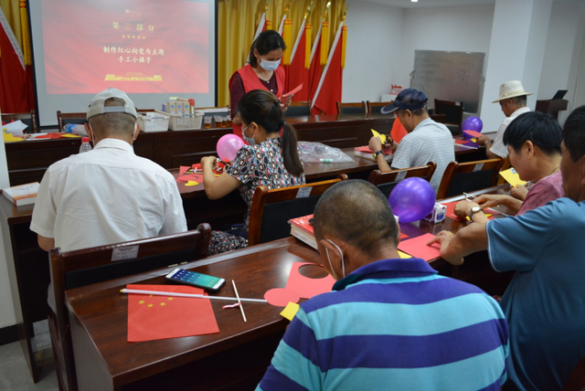 会议室怎样用气球布置，会议气球布置图片（佛祖岭A区“百年芳华·红心向党”庆党百年系列活动）