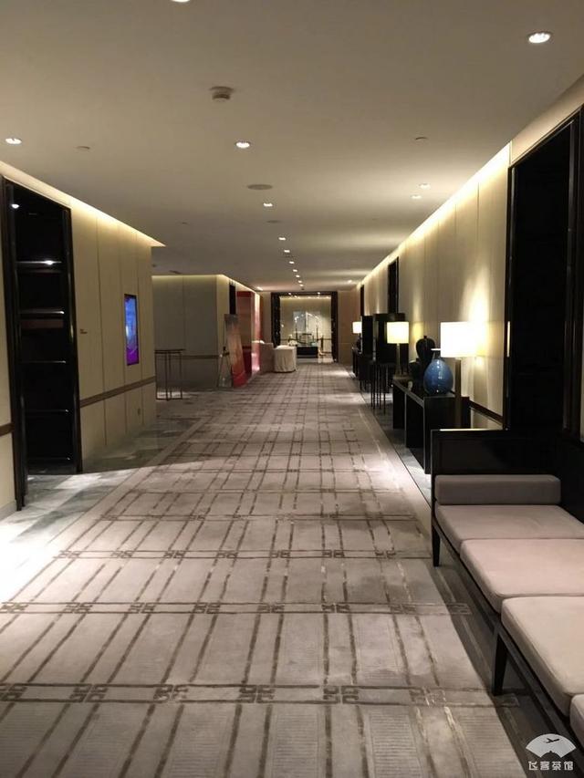 华尔道夫酒店什么档次，上海华尔道夫酒店什么档次（打卡全国仅三家的华尔道夫）