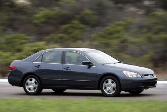 第七代雅阁的排放标准是什么，第七代雅阁怎么样（雅阁第十代车型问题频发）