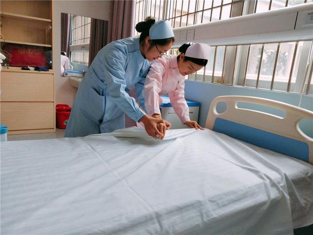 广州康大职业学院，广州康大职业技术学院在青海招生人数、录取分数线、位次[2022招生计划]（广东大学巡礼-广州康大职业技术学院）