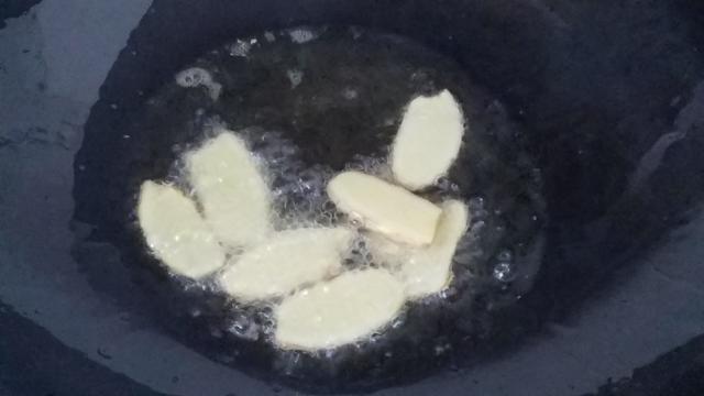 怎么做鸡块，怎样炖鸡块好吃又简单（简单做法2分钟学会）