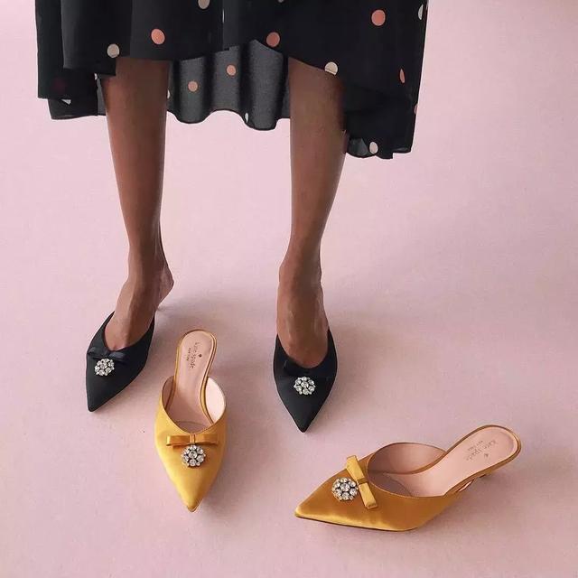 mk包包属于什么档次，MK包包属于什么档次（这五个颜值与质感均在线的包包品牌）