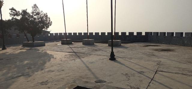 爱自己。，爱自己是终生浪漫的开始,所有的不期而遇都在路上（《爱自己》图片）