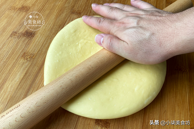 蒙古果子的做法，蒙古果子做法和配方（2碗面粉打3个鸡蛋）