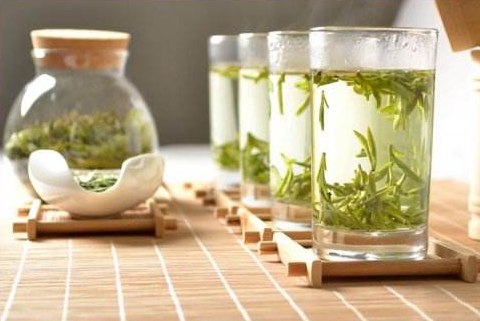 龙井茶是绿茶还是红茶，浙江杭州西湖龙井多少钱一斤