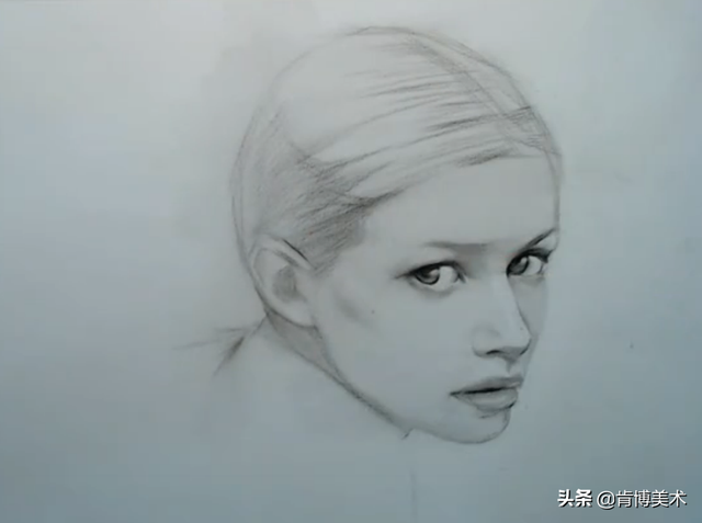 素描美少女教程，素描美女人像步骤教程