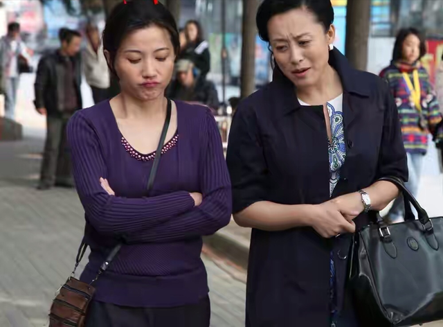 万箭穿心李宝莉不可怜，《万箭穿心》中的李宝莉