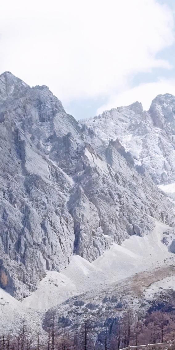 稻城在哪，亚丁稻城在哪（在稻城亚丁，满载一身春色而归）