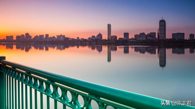 电脑好看的壁纸，10个最佳电脑壁纸（这56张绝美风景）