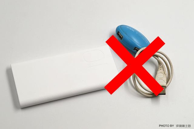 古希腊简欧风来袭 万毫安大容量电霸-荣耀移动电源2评测
