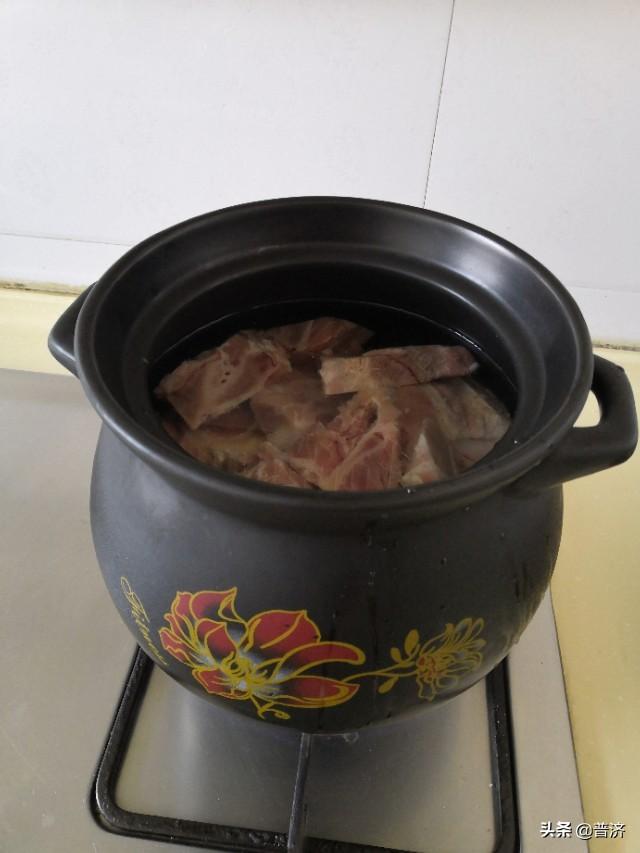 牛蝎子是什么部位，牛蝎子为什么便宜（十几元的牛蝎子做出百元牛肉品质）