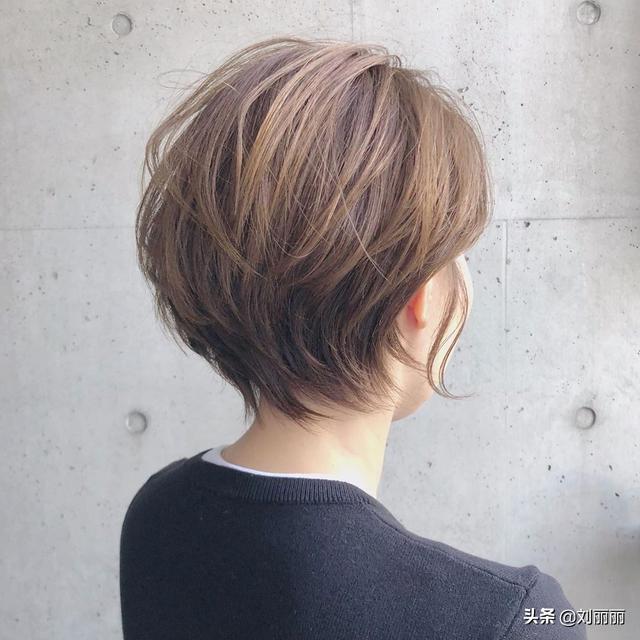 什么样的脸型适合短发，什么脸型适合剪短发（有这3个特征的女性）