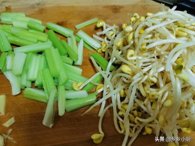 怎么做牛肉卤面，怎样做牛肉面卤（冬天吃卤面真得劲）