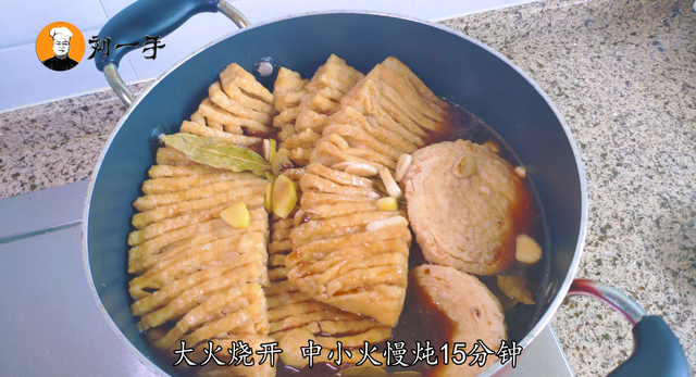 老刘手把手教你做，素鸡是什么做的对人体有营养吗