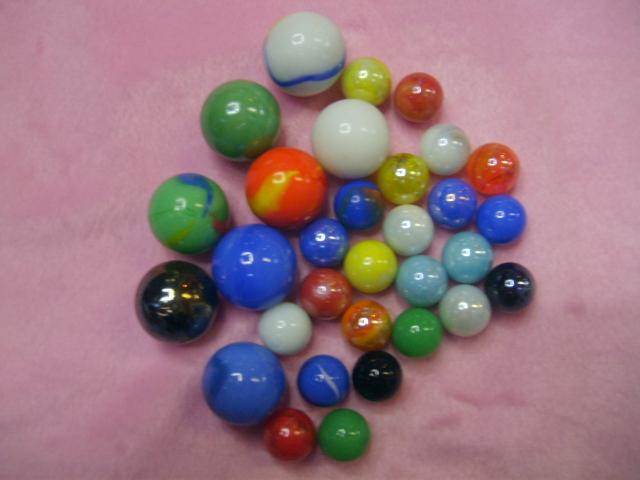 如何用纸做简单的可以打皮筋的枪，如何用纸做一个皮筋枪（这些80后的玩具你玩过几样）