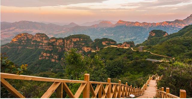 猪圈沟自然风景区,石家庄猪圈沟在哪怎么样 (暑假河北周边旅游:谷米小镇) 猪圈沟自然风景区,石家庄猪圈沟在哪怎么样 (暑假河北周边旅游:谷米小镇)