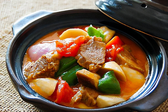 炖肉的家常做法，茄子炖肉的家常做法（大厨分享5个炖肉诀窍）