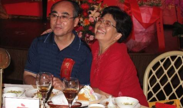 庄则栋最后怎么了，嘱咐日本妻：死后不搞告别仪式