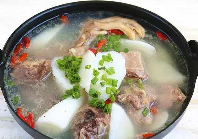 老鸭汤的做法大全，老鸭汤最鲜美的13种做法（鸭架汤的做法大全）