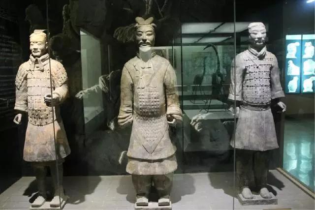 关于兵马俑的诗句，水调歌头-秦始皇兵马俑
