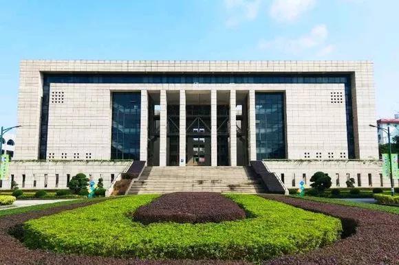 广州康大职业学院，广州康大职业技术学院在青海招生人数、录取分数线、位次[2022招生计划]（广东大学巡礼-广州康大职业技术学院）