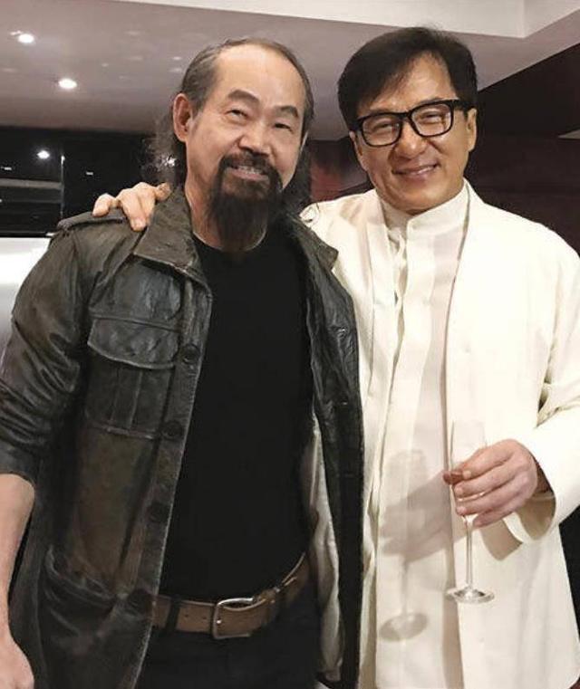 元奎元彪元华元秋什么关系，元华,元秋,元彪是什么关系（一代武星辈分高过成龙生活中是尊重妻子的老婆奴网友）