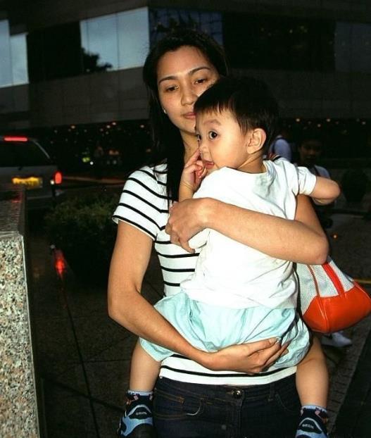 不认亲儿子,把女儿宠上天,莫少聪可不只是偏心