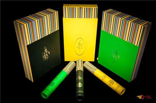 用纸怎样包花，用纸包花怎么包（云南省首届“非遗购物节”在楚雄开启）