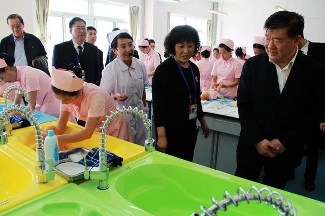 甘肃卫生职业学院，2022甘肃卫生职业学院在青海录取分数线及招生计划（甘肃卫生职业学院临床护理学院各专业介绍来啦）