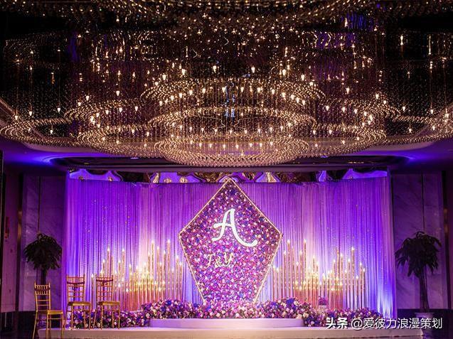 求婚表白房间布置情人节，情人节浪漫表白方式（两个人在家里怎么求婚浪漫）